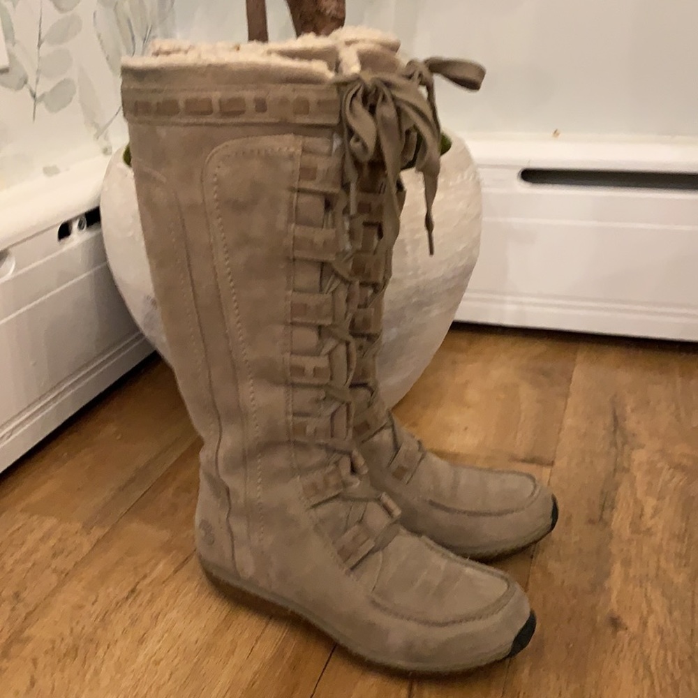 Timberland tall suede fur lined boots size 8